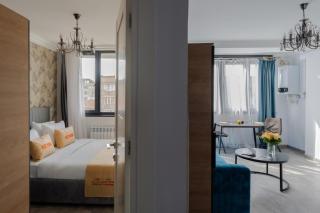 Key #0081 I 1 Bedroom I Near English Park - 5