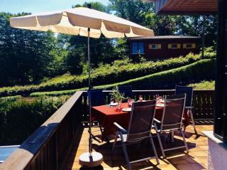 Haus mit Seeblick - Terrassen - großzügig auf 2 Ebenen - freistehend 1.000 qm - 5