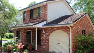 Modern Holiday Haven - Hawks Nest - 0