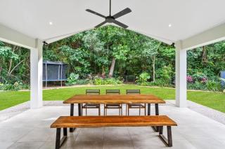 Belle Escapes Villabliss Palm Cove - 5