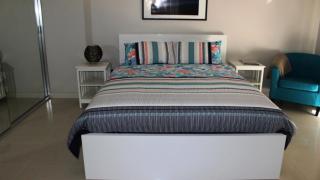 Stylish Contemporary Townhouse, Wifi, Air - Con - 4