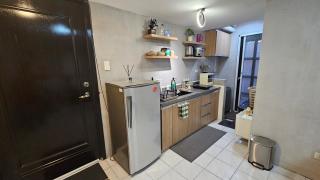 Cozy Budget-Friendly 2-bedroom Condo, Near the Airport - Manila - 4