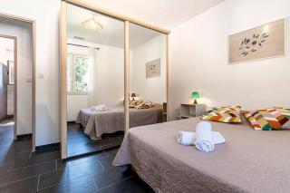 Villa piscine 6 personnes-3 chambres-climatisée - 2