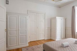 Large Flats in Central Copenhagen by Tivoli Gardens - Copenaghen - 1