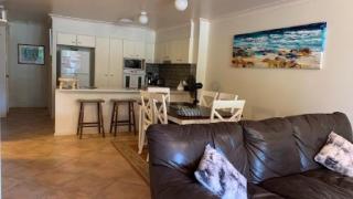 2 Aquarius - Beside The Beach - Hawks Nest - 7