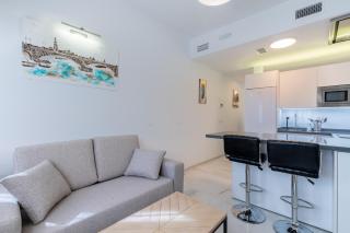 APARTAMENTOS FIBES GARDEN SEVILLA - Seville - 9
