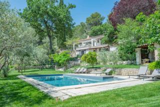 VILLA VOGA- Luxury family holidays Aix-en-Provence - Éguilles - 0