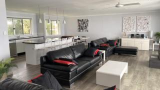 Splendour On Port Stephens! - Hawks Nest - 9