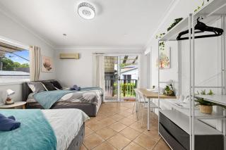 Quadruple Ensuite Room - Nearby Stations & Shops - Regents Park - 9