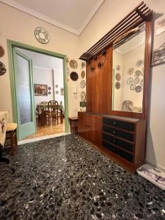 Sonia's SKG 3 Bedroom Family Apartment - Near Metro - Thessaloniki - 3
