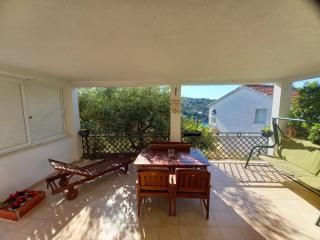 Marina Crveni Apartman - Stomorska - 7