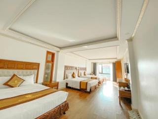 Lake Panorama Hotel - Sapa - 9