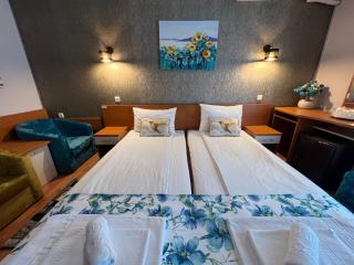 Hotel Violeta - Jupiter - 2