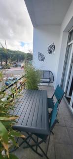 Maison de ville plein centre, 3 étoiles, à 200m de la plage, parking privé, WIFI - Royan - 2