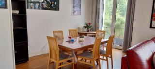 Maison de ville plein centre, 3 étoiles, à 200m de la plage, parking privé, WIFI - Royan - 8