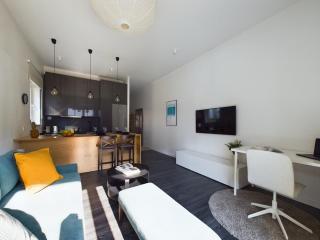 Elegancki Apartament z Tarasem w Gdańsku by Noclegi Renters - Danzig - 1