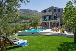 New! Villa Mamma Mia, a 6-bedroom property with 40sqm pool - Podstrana - 0