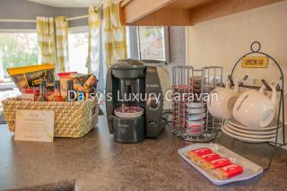 Daisy's luxury caravan at tattershall lakes - Tattershall - 1