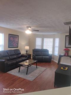 Cozy Self-contained Bedroom - Jonesboro - 0