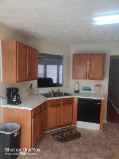 Cozy Self-contained Bedroom - 8