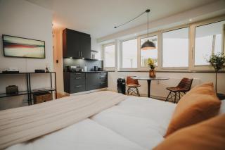 DOWNTOWN Apartment mit Luxusbad am Hafen nur 5 Minuten zu Fuß in die Innenstadt und zum Bahnhof! - Oldemburgo - 6