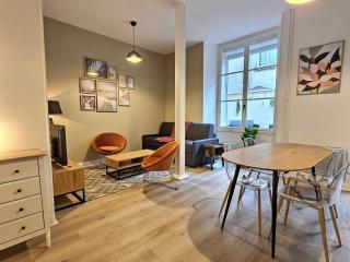 Studio Terrasse, Hypercentre, Neuf, RDC - Laon - 0