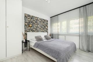 Stylowy Apartament w Łodzi by Noclegi Renters - Łódź - 9