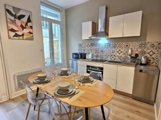 Studio Terrasse, Hypercentre, Neuf, RDC - Laon - 8