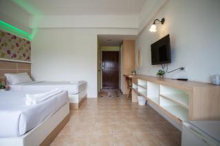 The Greenery Hotel - 4