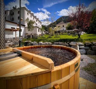 B&B Villa Stelvio - Santa Maria Val Müstair - 1