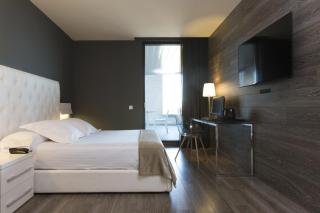 Hotel SB Plaza Europa - Hospitalet de Llobregat - 2