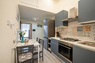 Blu Barion Joyful Apartment - Bari - 5