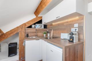Nice Renting - GOUNOD - Haven Retreat Under Roof Air-Conditioned - Nice - 1