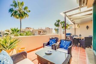 75-Apartment with Views in Elviria, Marbella - 9
