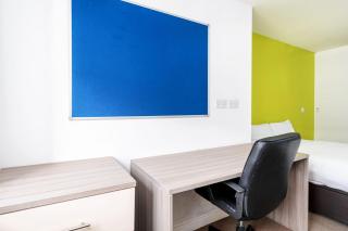 Studio flat, kitchenette, workspace, laundry - Nottingham - 7