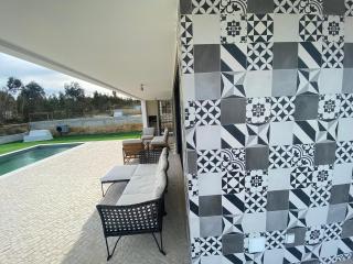 Single-story villa with private pool in Salir do Porto - Salir do Porto - 1