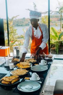 B&P Beach Villa Ever Retreat - Gisenyi - 3