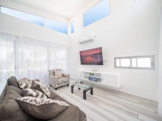 Amazing 2br Villa Near Surfing Beaches - 8