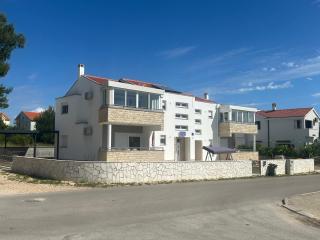 Apartments Nicole Wera - Nin - 5