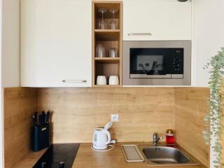 Cozy studio on the roof, next to Incheba Expo - Bratislava - 3