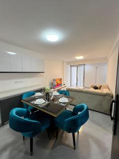 Quines homes - Nairobi - 0