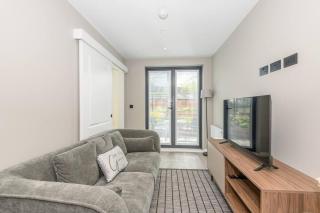 City Centre Deluxe with amazing Garden Terrace Pass the Keys - Leeds - 8