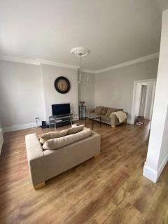 1 bed flat. - 3