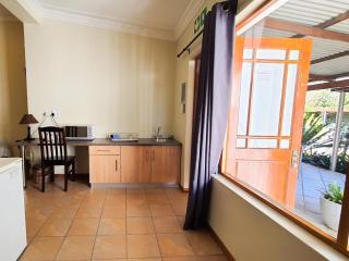 Cummings Guesthouse - Wellington - 2