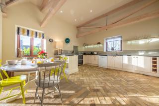 Harnser Barn - Brisley - 2