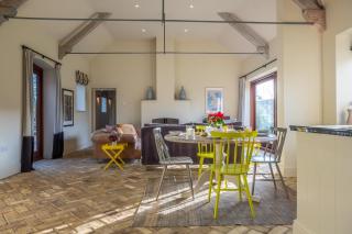 Harnser Barn - Brisley - 1