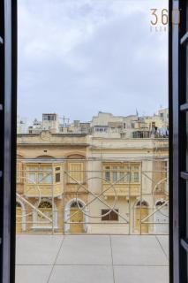 Cosy 1BR Apt with Balcony & Sofabed in Sliema by 360 Estates - Sliema - 6
