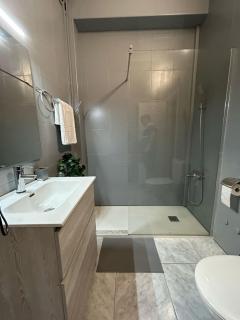 Basement Apartment Studio - San Bartolomé - 1