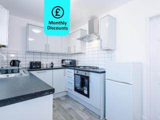 Large 5BR Skipton House - With Spacious Parking - Close to Station - Skipton - 6