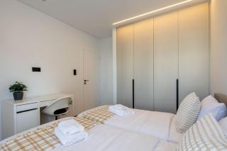 Bloom - Luxury 2-Bedroom Apartment in Athens - Athens - 8